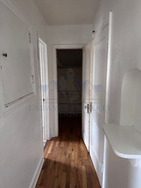 918 E Gibbon St - Photo 6 of 17
