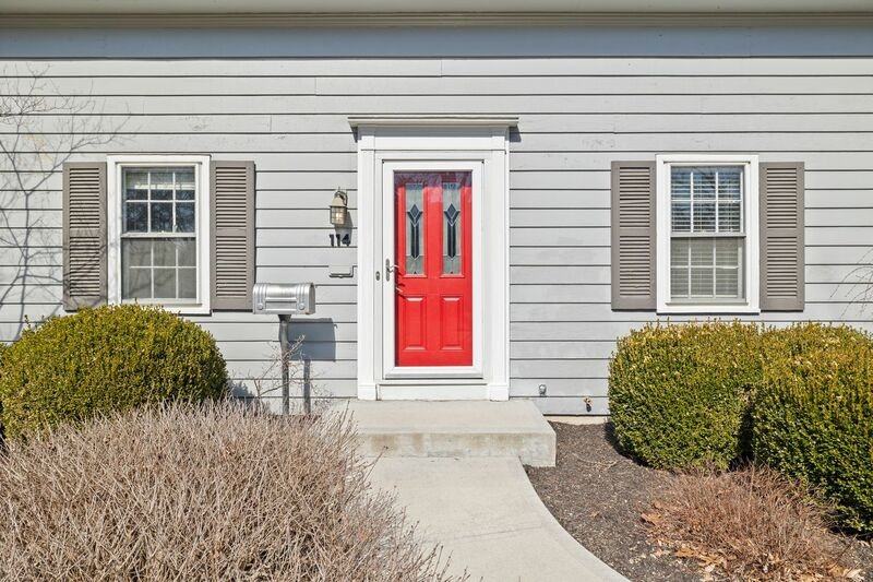 114 W Dominion Blvd - Photo 3 of 24