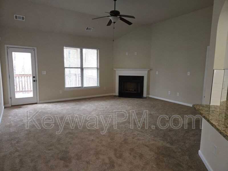 5370 Bull St - Photo 5 of 16