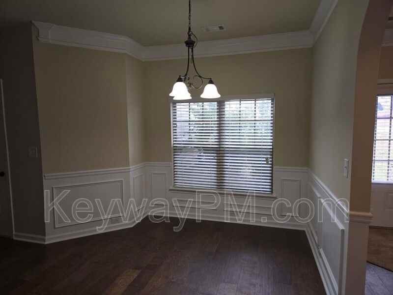 5370 Bull St - Photo 7 of 16