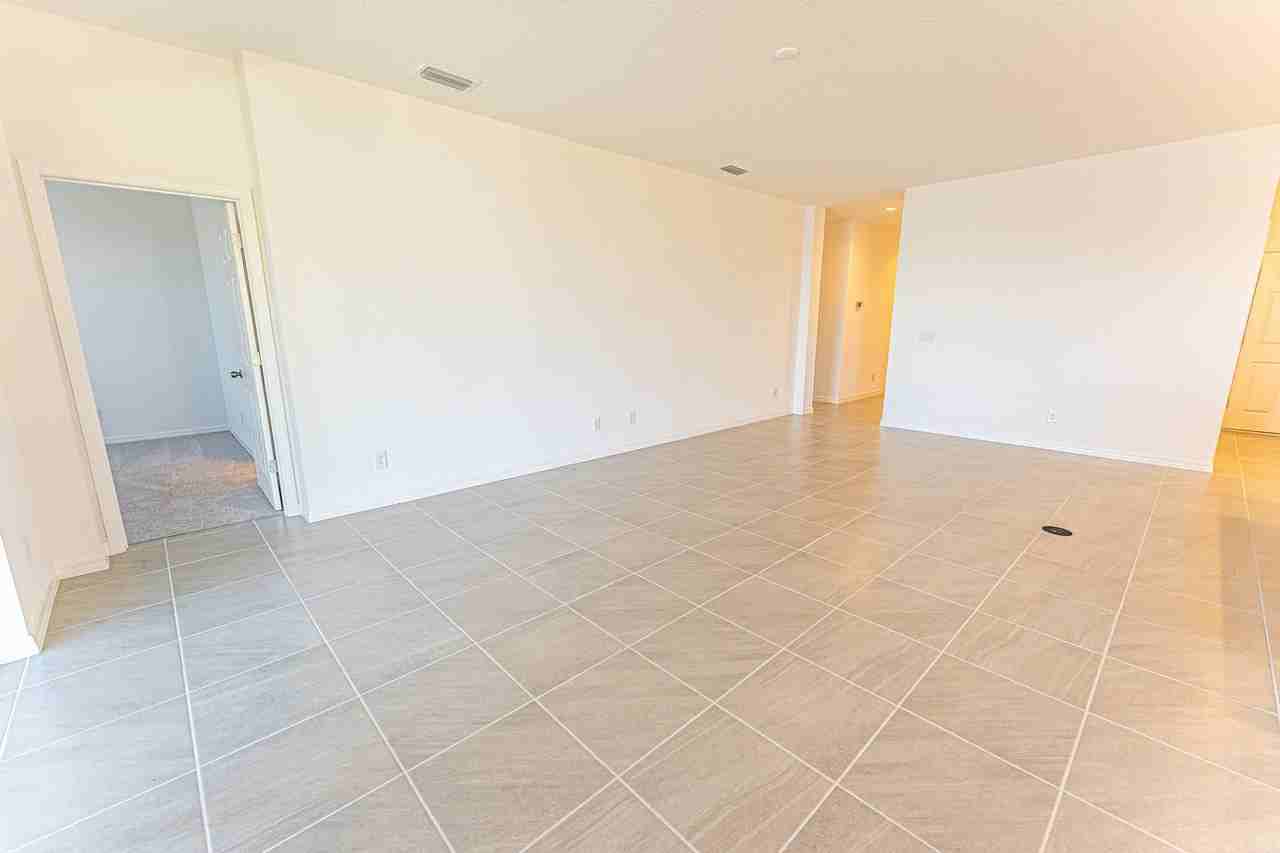 5895 Vision Rd - Photo 6 of 42