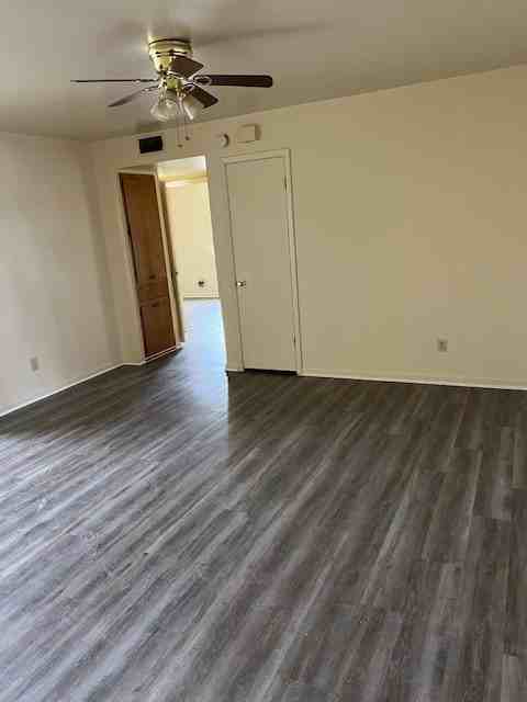 208 Veterans Ave - Photo 2 of 13