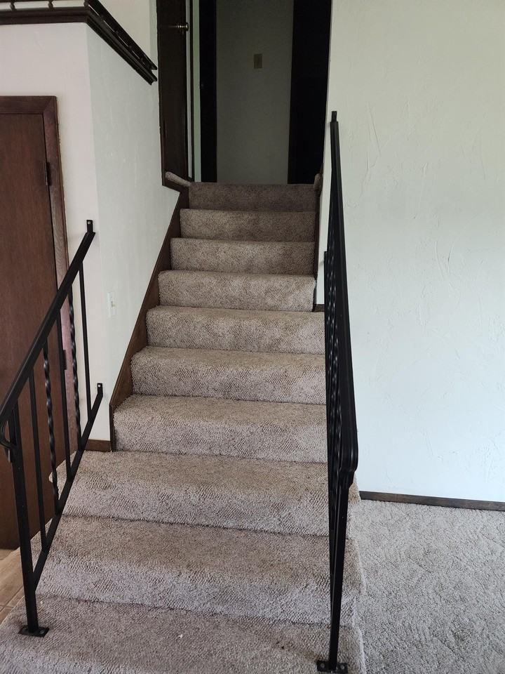 3296 Peterson Road - Photo 5 of 29