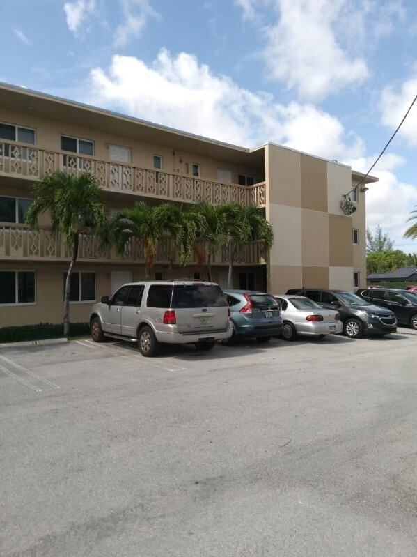 Lisbon Apartments LLC - Photo 6 of 12