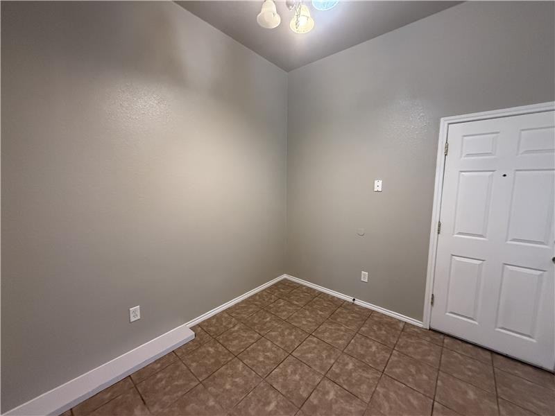 4205 Cambridge Dr #A - Photo 7 of 32