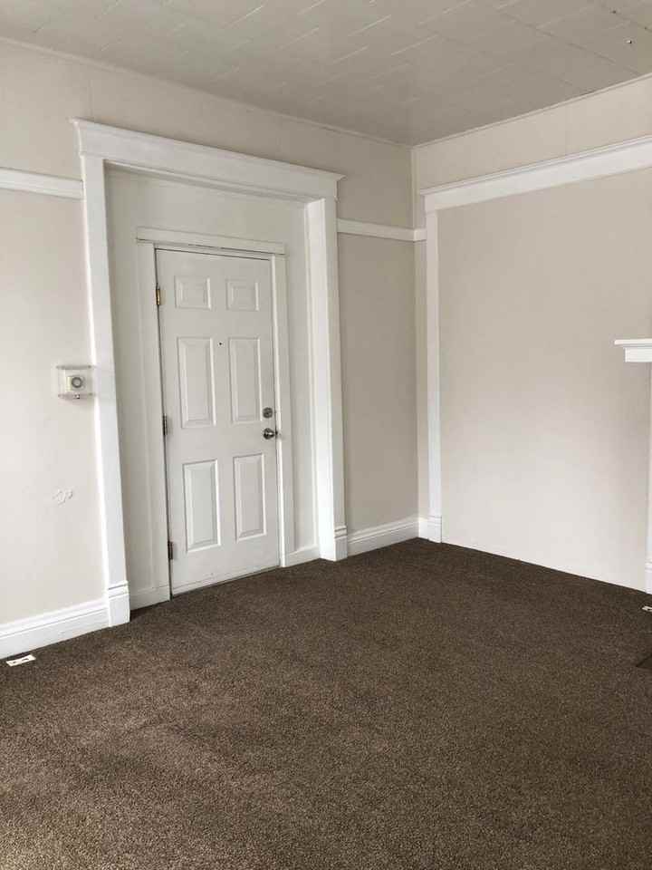 703PAR - Photo 3 of 6