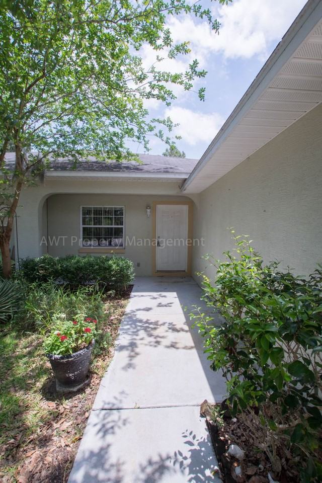 88A Farmsworth Dr - Photo 3 of 22