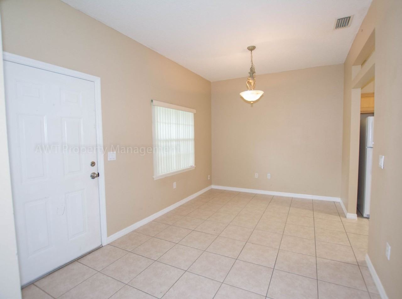 88A Farmsworth Dr - Photo 4 of 22