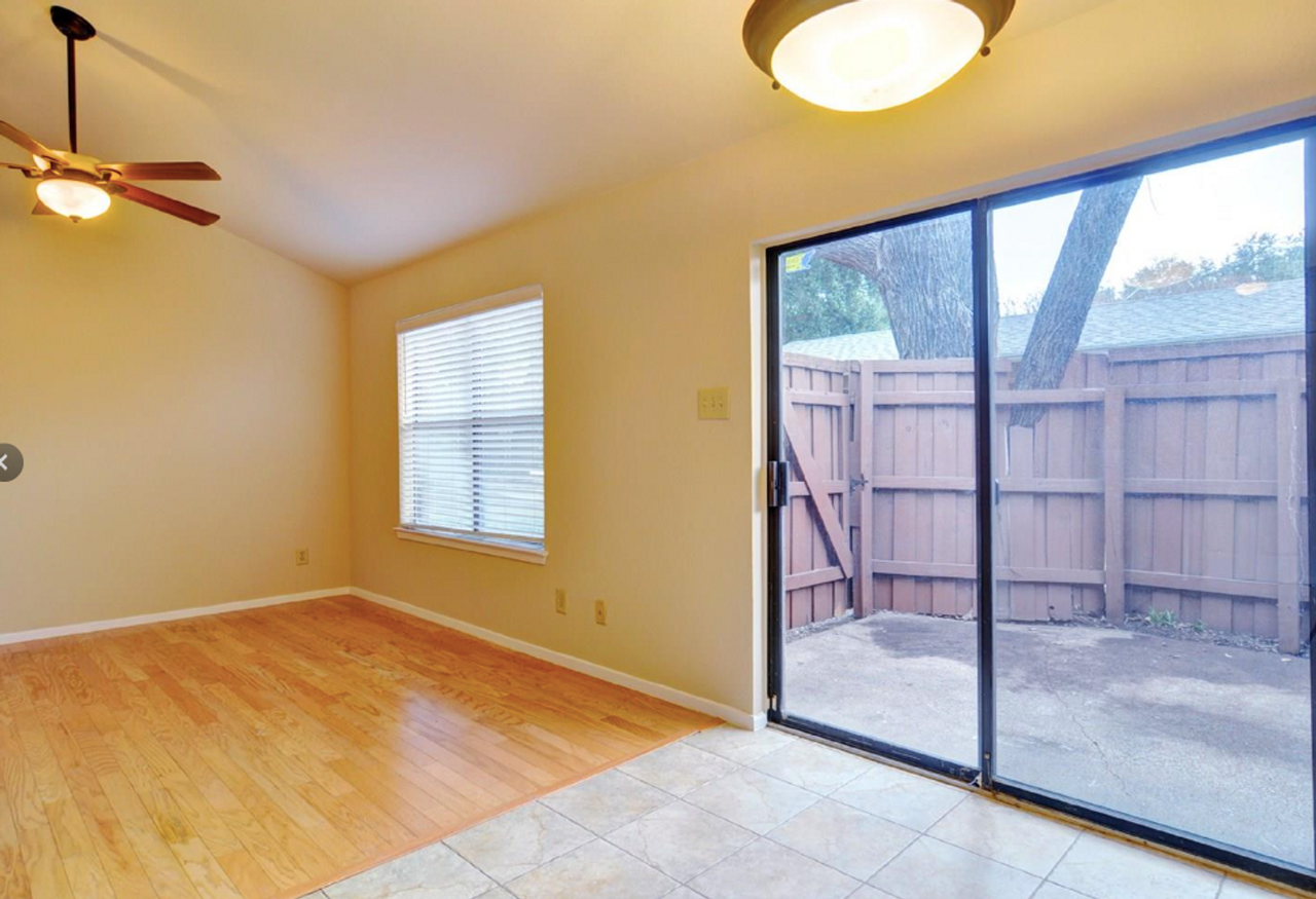 5700 Cedar Creek Dr - Photo 6 of 17