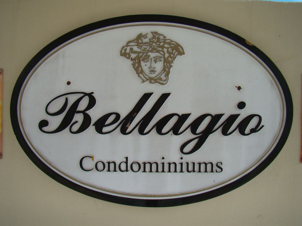 1941 Ne 51st St - Photo 7 of 11