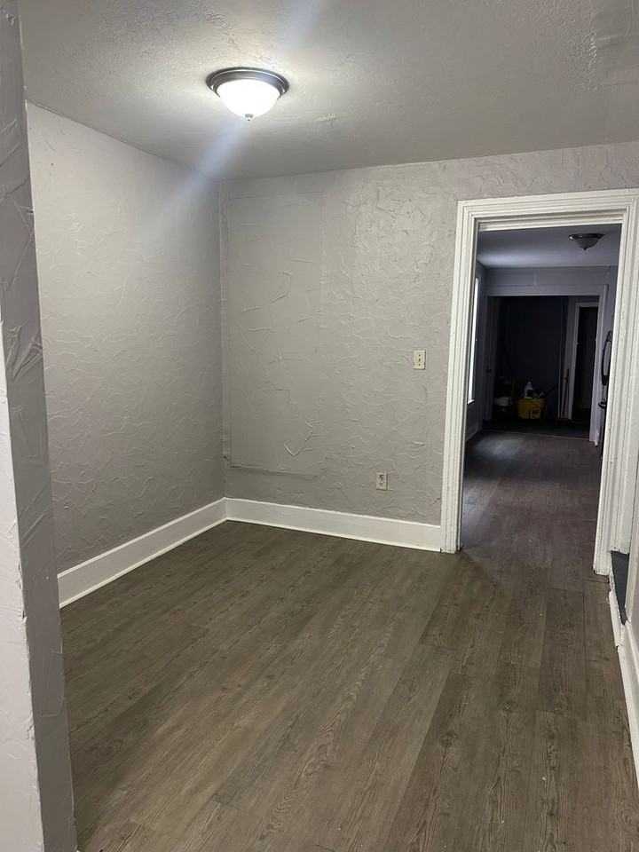 226 Mulberry St - Photo 3 of 15