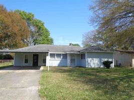 featured image of 306 Bridal Wreath Ave