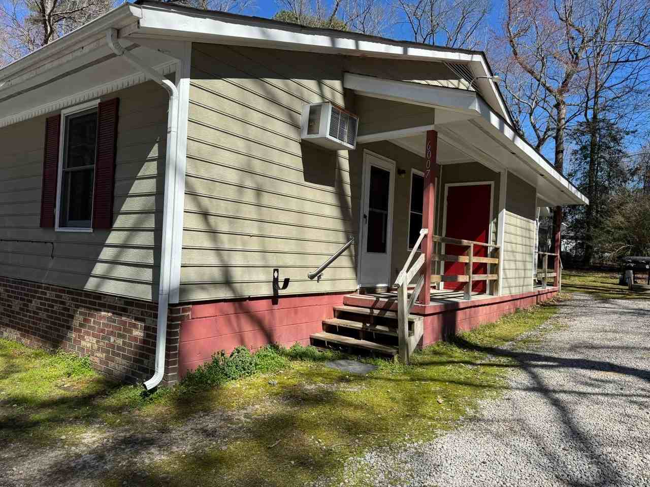 6007 Jefferson Park Rd - Photo 2 of 14