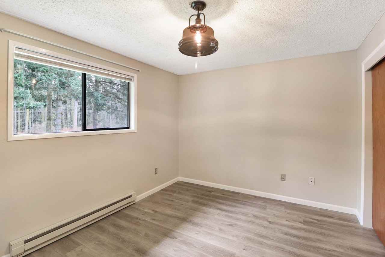 2977 N Oak Harbor Rd - Photo 7 of 10