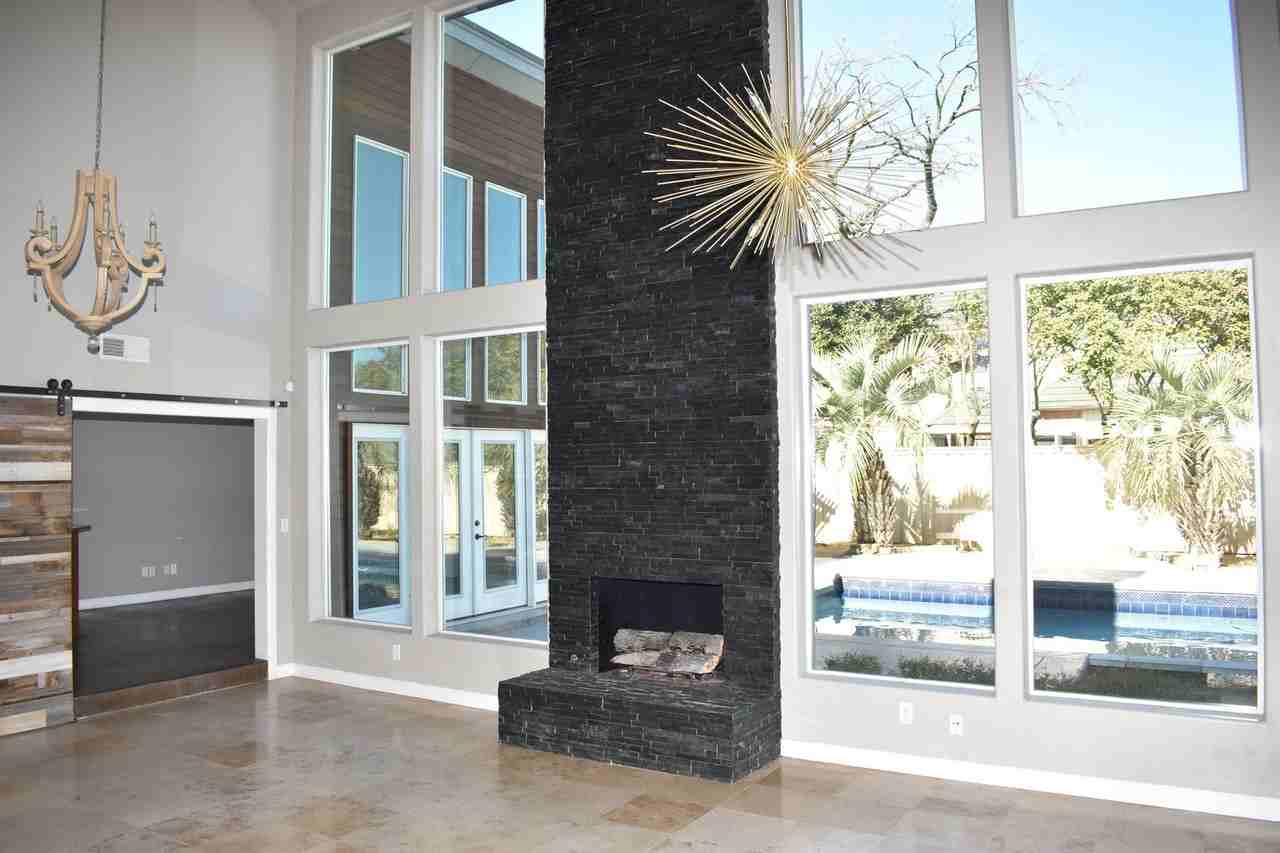 2307 Autumn Oaks Trl - Photo 6 of 33