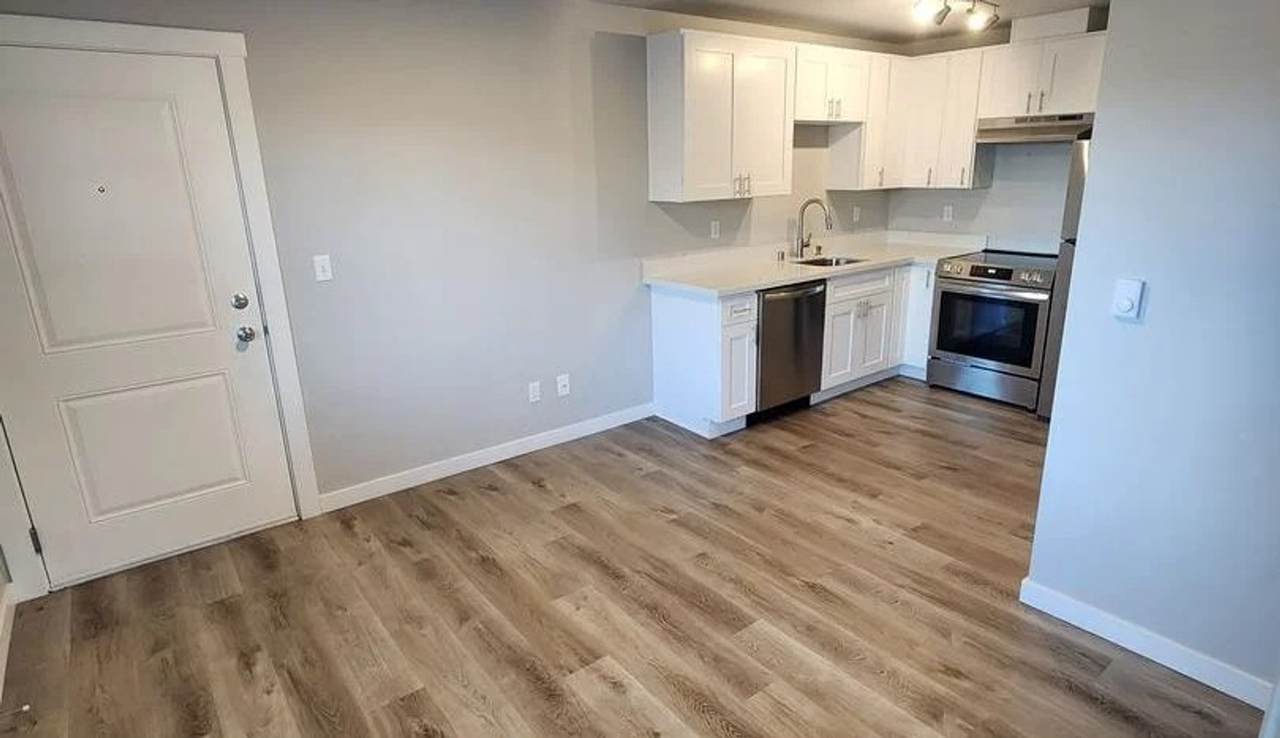 7626 Pacific Avenue South #301 - Photo 3 of 10