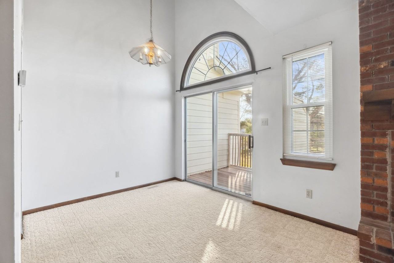 12110 Autumn Lakes Dr - Photo 7 of 43