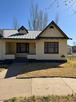 featured image of 213 N Washington Ave