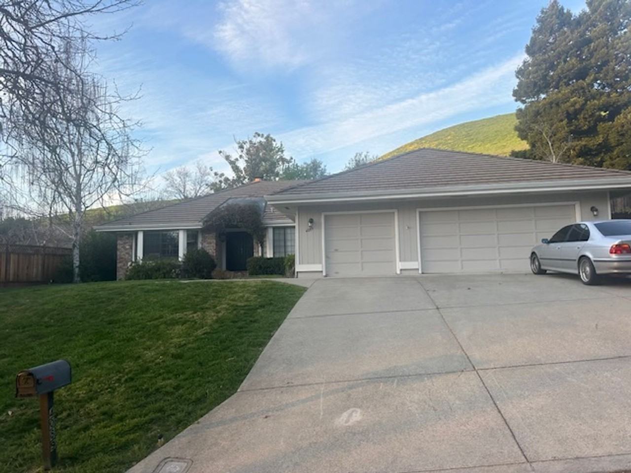 4089 Sugar Maple Dr - Photo 4 of 50