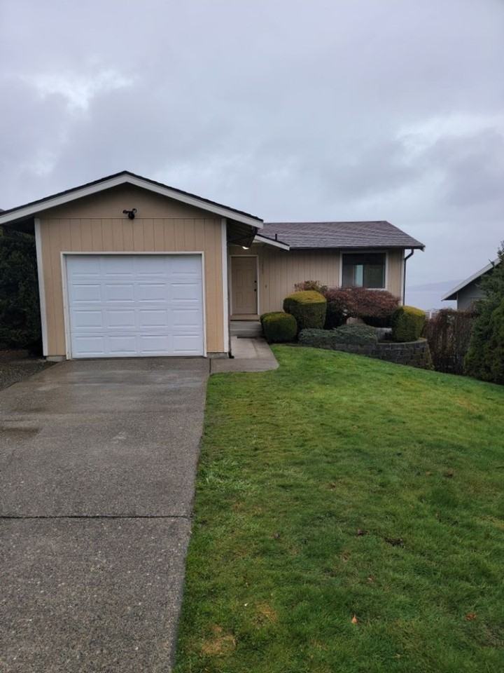 5305 N Court St - Photo 3 of 31