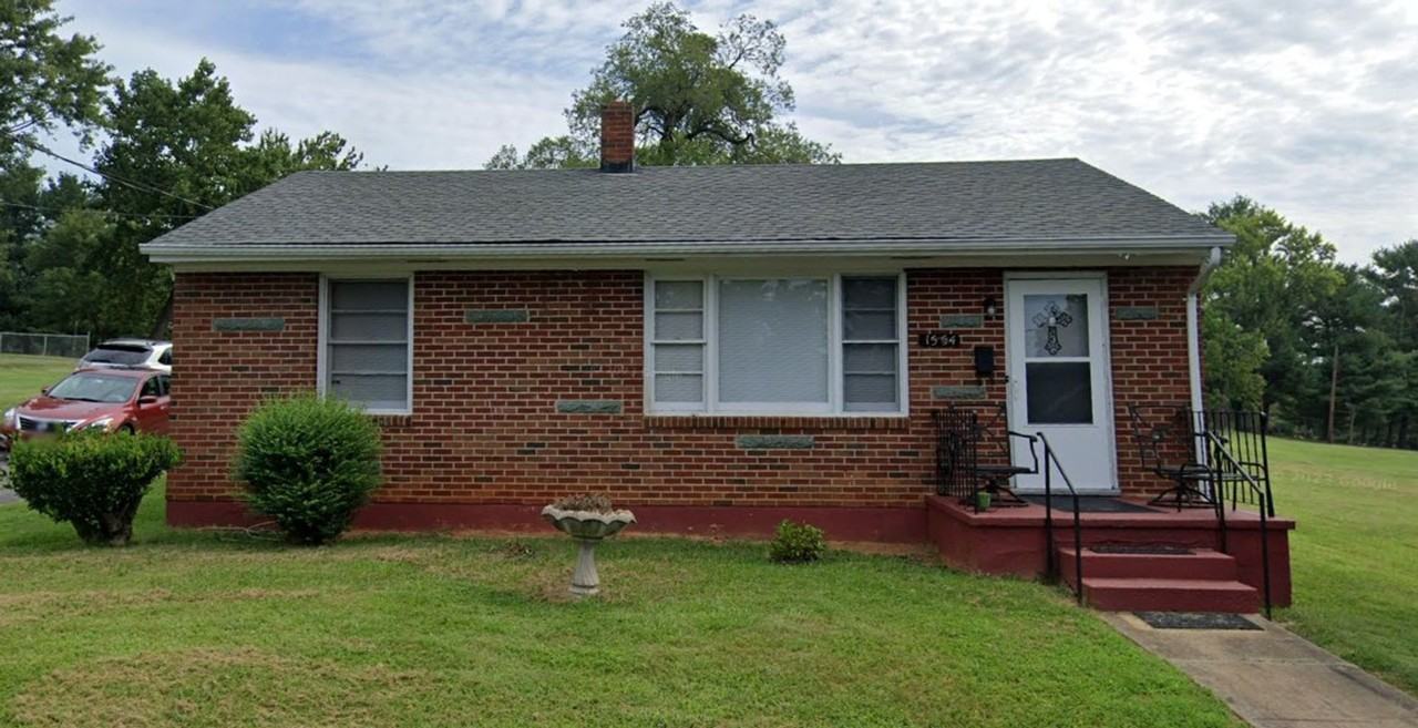 1554 Blackburn St - Photo 3 of 10