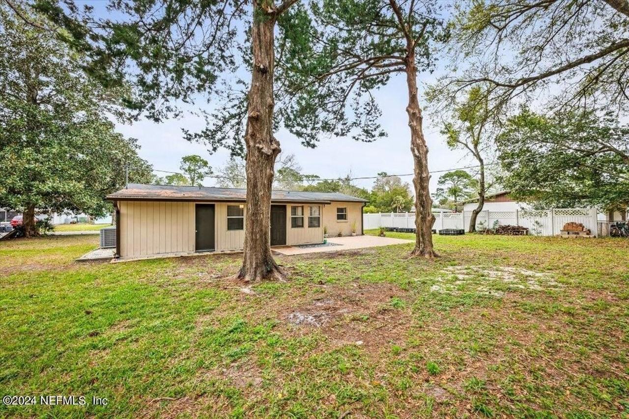 289 Las Olas Rd - Photo 2 of 15