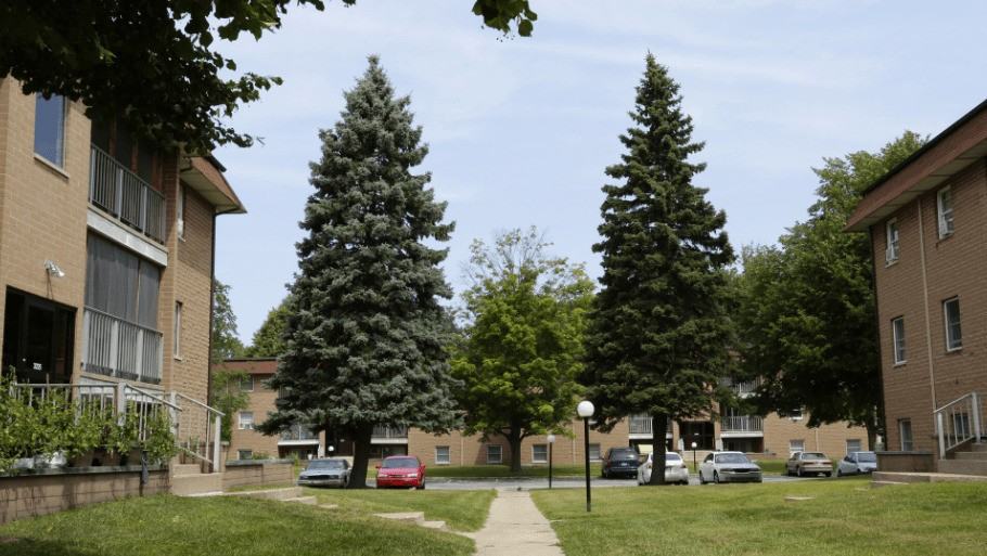 Coolspring Estates Apartments - Photo 3 of 5