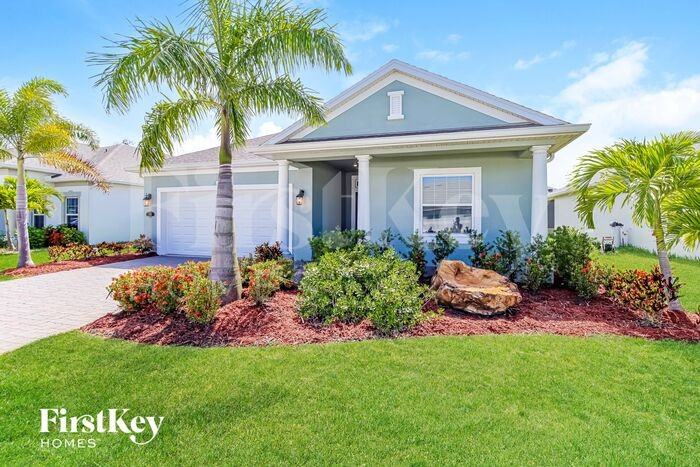 2742 Bobby Jones St - Photo 2 of 15