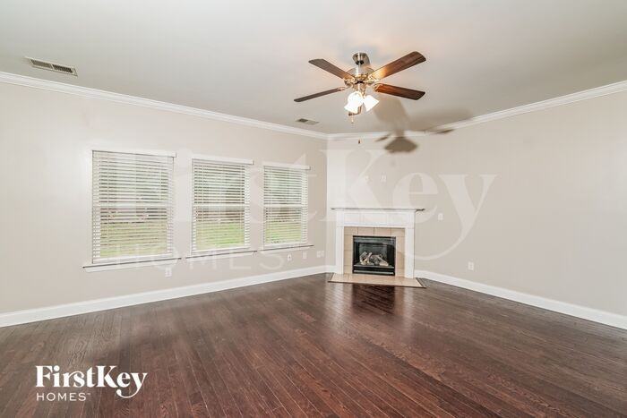 673 Chelsea Station Cir - Photo 3 of 16