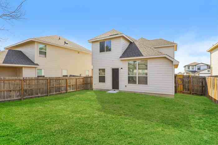 10318 Apple Pie Rd - Photo 3 of 14