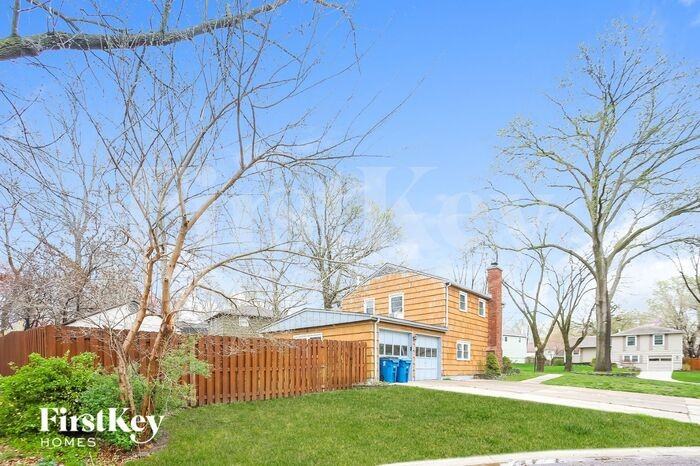 8708 W 88th St - Photo 3 of 15