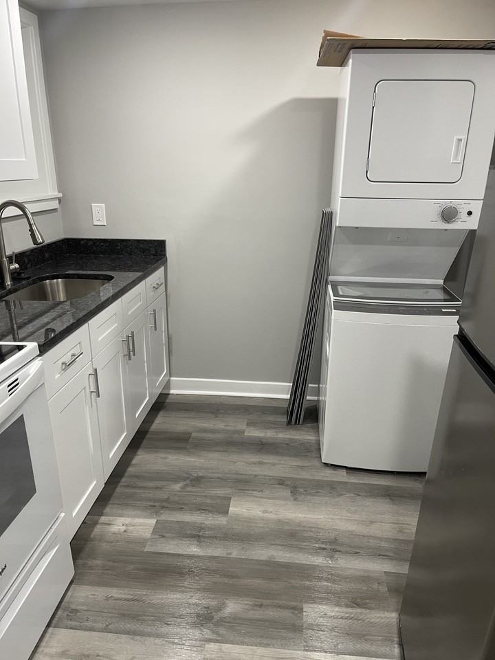 535 Moya St #NA - Photo 2 of 17