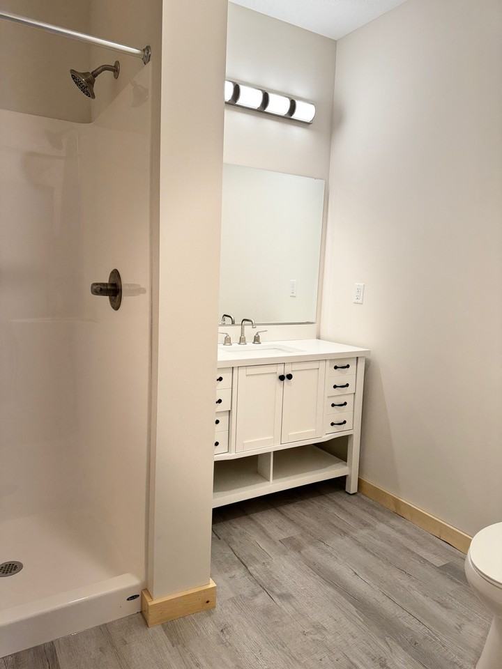 1212 Heckman Ct #1 - Photo 5 of 6