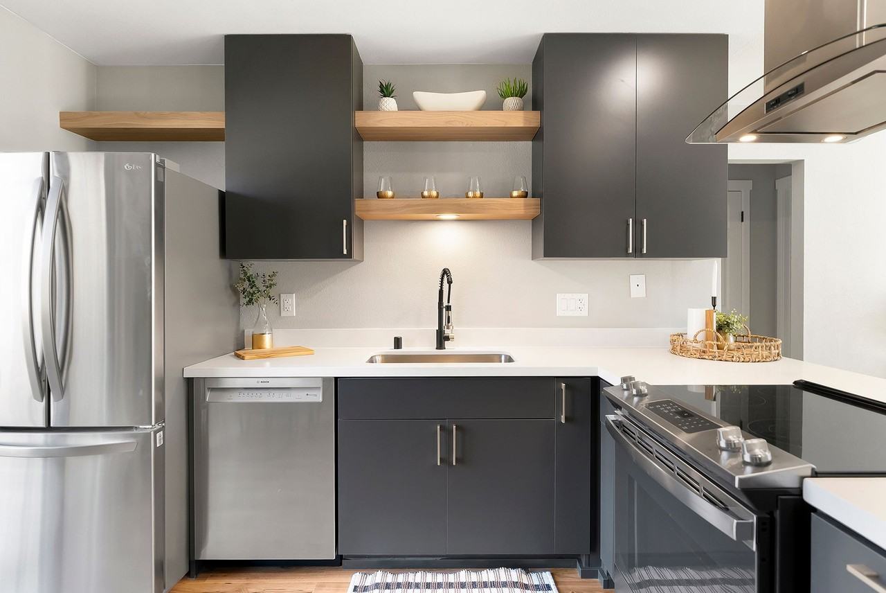 194 E Shasta Ave #3B - Photo 7 of 20