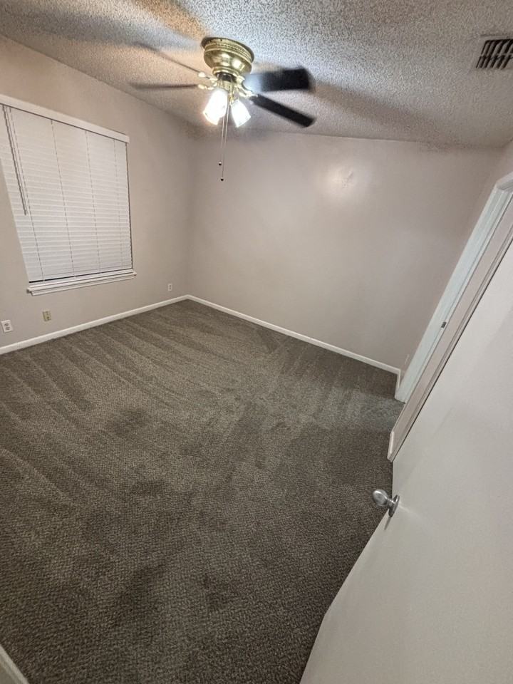 10651 Meadow Lea Dr #10651 - Photo 7 of 14