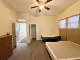featured image of 121 S 4th St #2