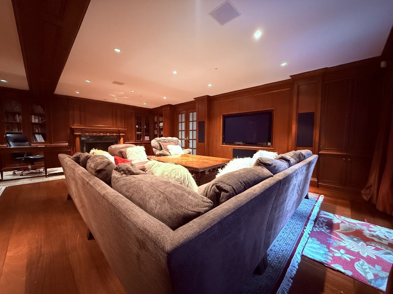 3637 Pine Crescent #1 - Photo 4 of 17