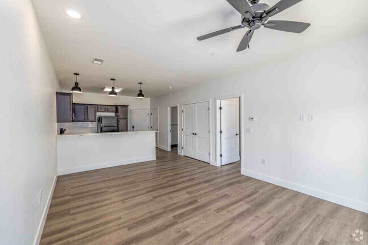 River Ranch Apartments - Photo 4 of 10