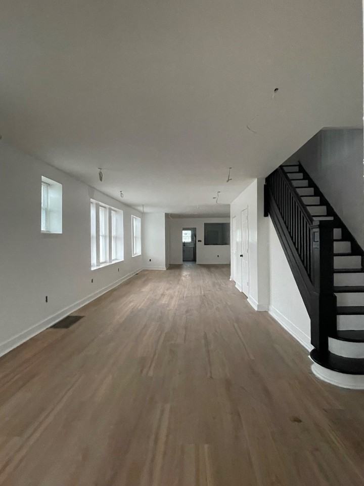 1544 Wildwood Ave - Photo 3 of 11