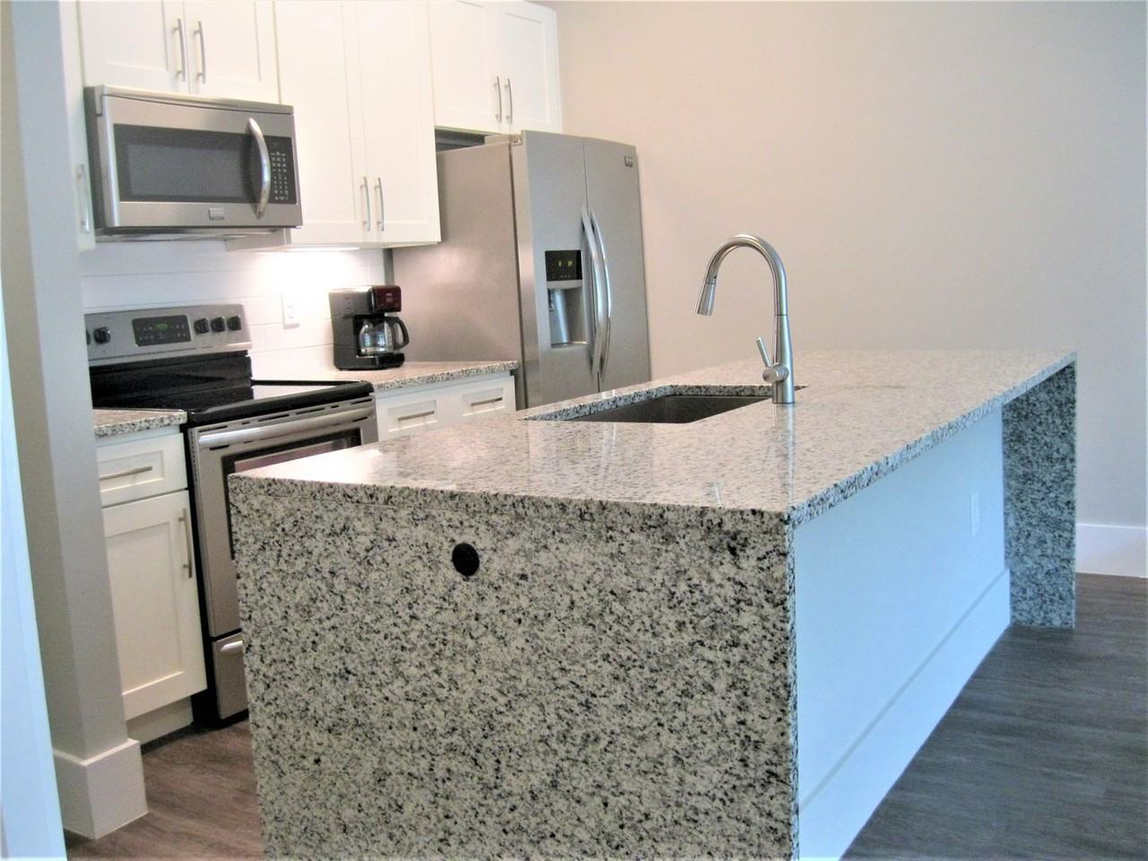 20 Overbrook Ct - Photo 5 of 5