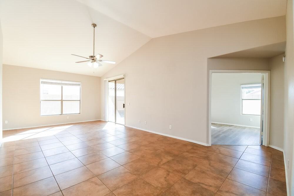 9909 E Onza Ave - Photo 5 of 16