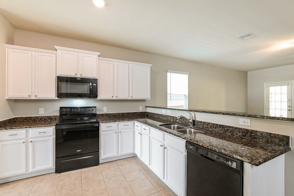 25178 Dickens Dr - Photo 7 of 16
