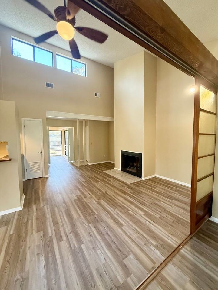 2869 Par Ln - Photo 4 of 34