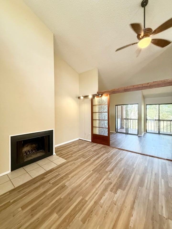 2869 Par Ln - Photo 6 of 34