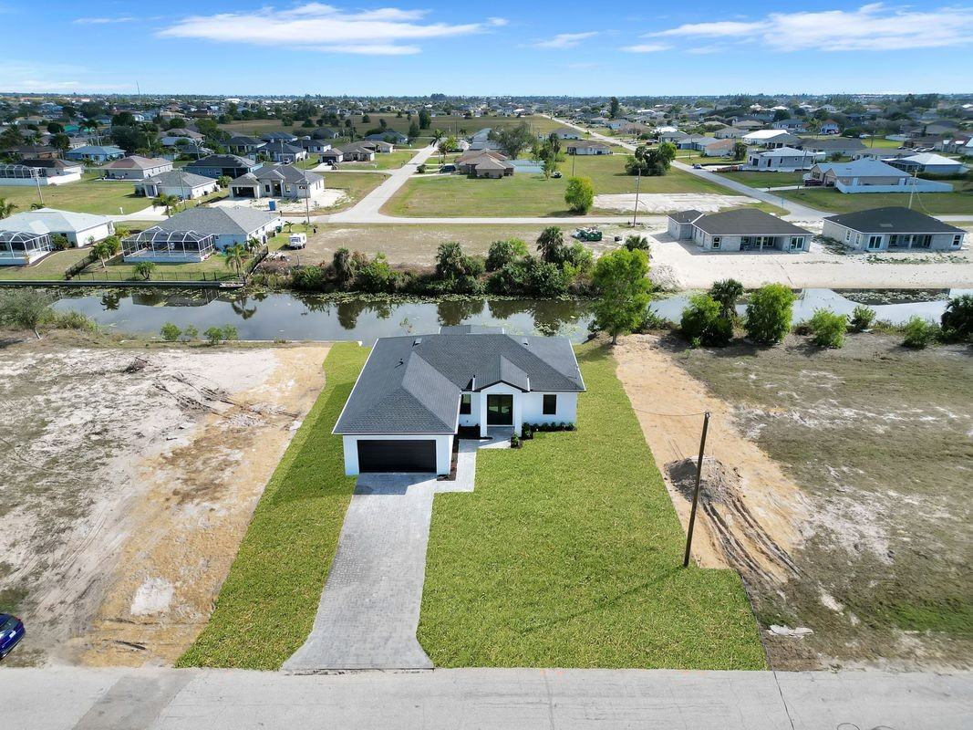 125 Nw 24th Ave - Photo 2 of 32