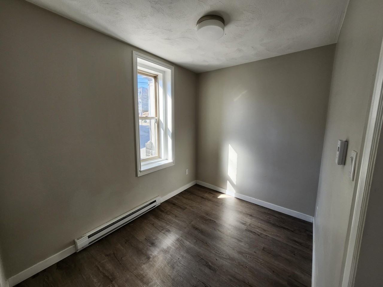 240 Duke Street- 2 #2 - Photo 5 of 8