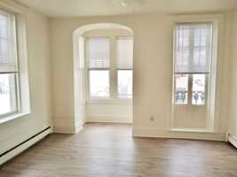 featured image of 6 W Chestnut St