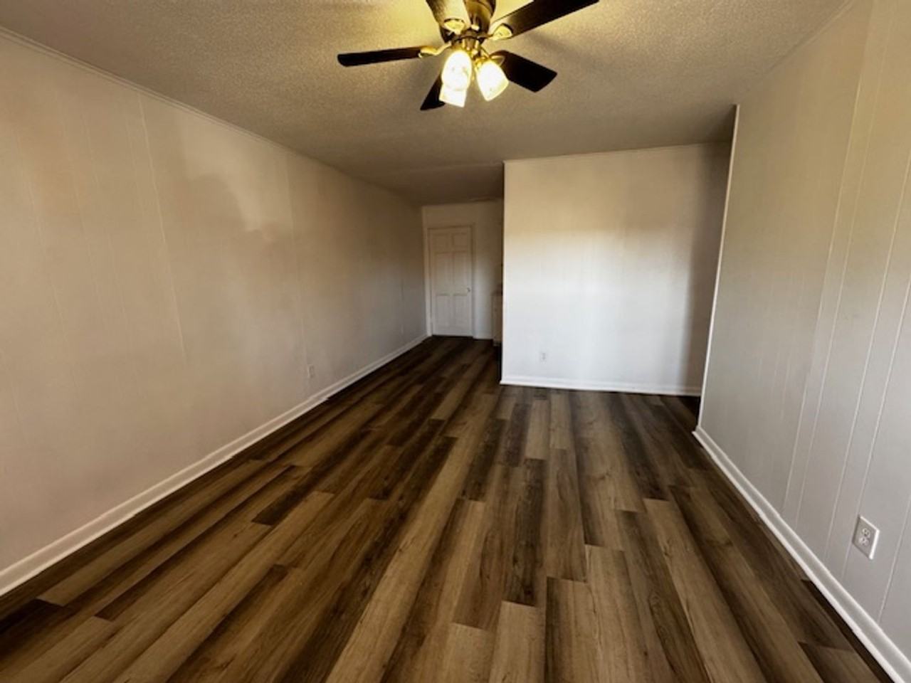 986 Cedar Springs Rd Se - Photo 3 of 10