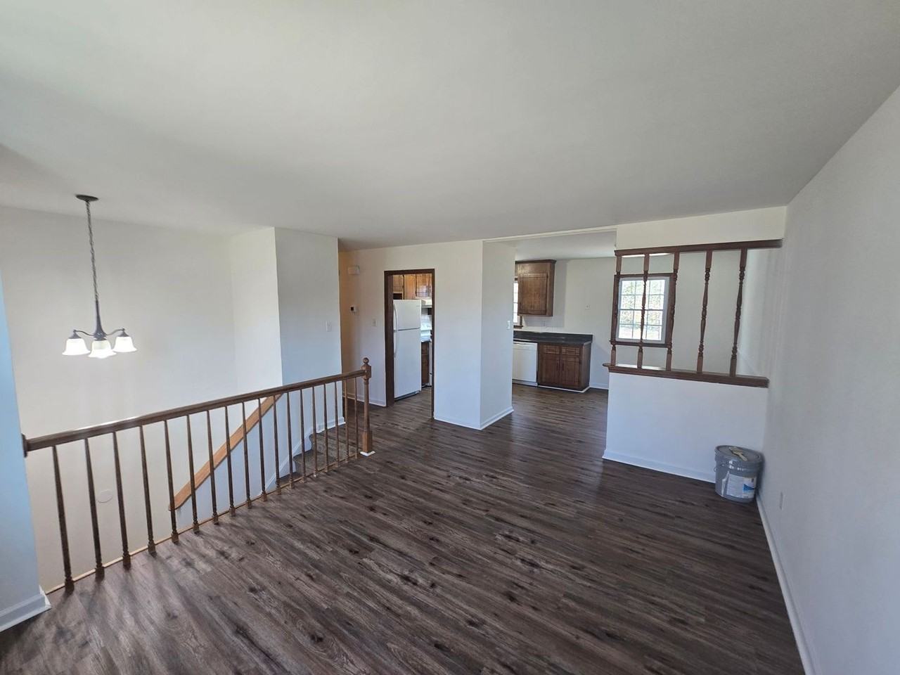 120 Hollyberry Ln - Photo 3 of 6