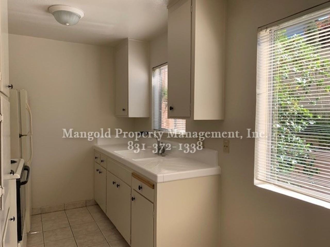 2740r - Photo 4 of 11